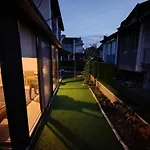 Cozy House With Sea View&garden Villa
