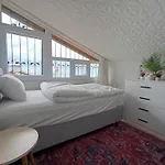 Cozy House With Sea View&garden Villa *