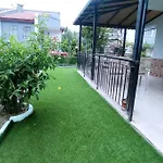 Cozy House With Sea View&garden