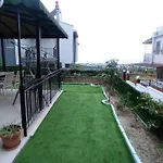 Cozy House With Sea View&garden Villa