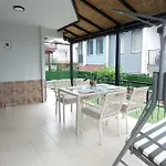 Cozy House With Sea View&garden *