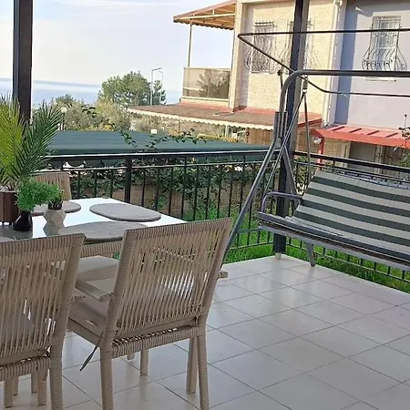 Villa Cozy House With Sea View&garden