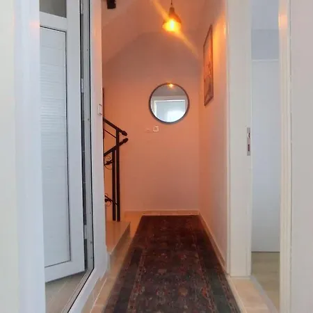 Cozy House With Sea View&garden Villa Aydin