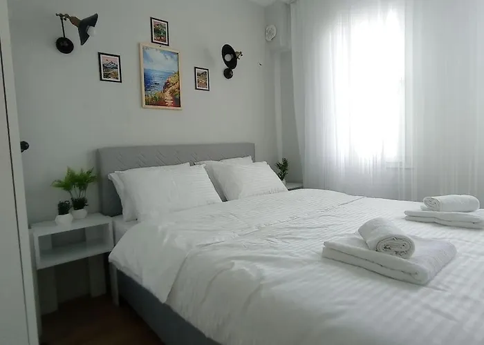 Cozy House With Sea View&garden Aydin