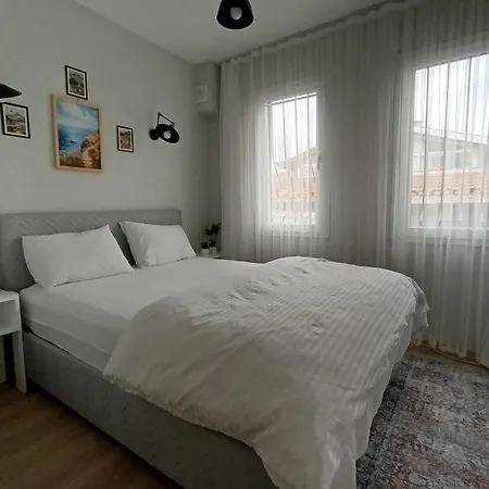 Villa Cozy House With Sea View&garden