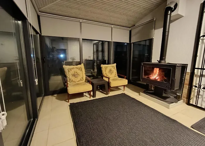 Cozy House With Sea View&garden * أيدين