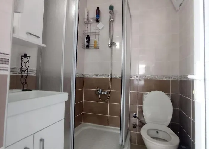 Cozy House With Sea View&garden *