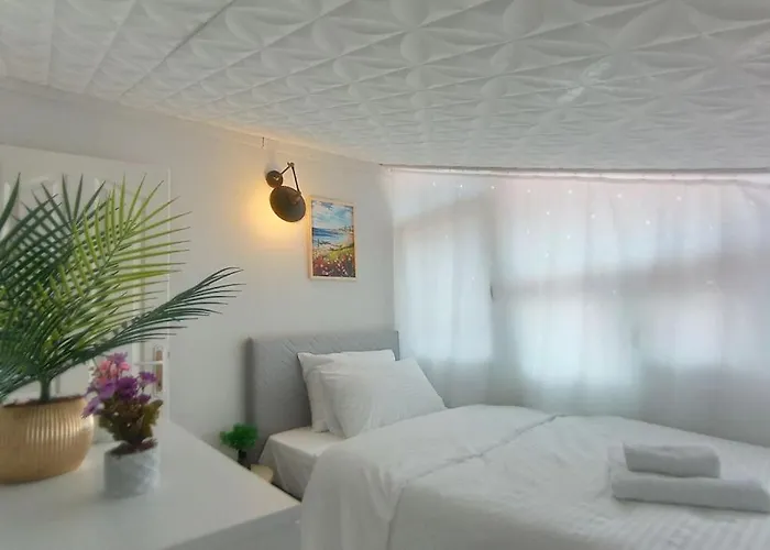 Cozy House With Sea View&garden فيلة *